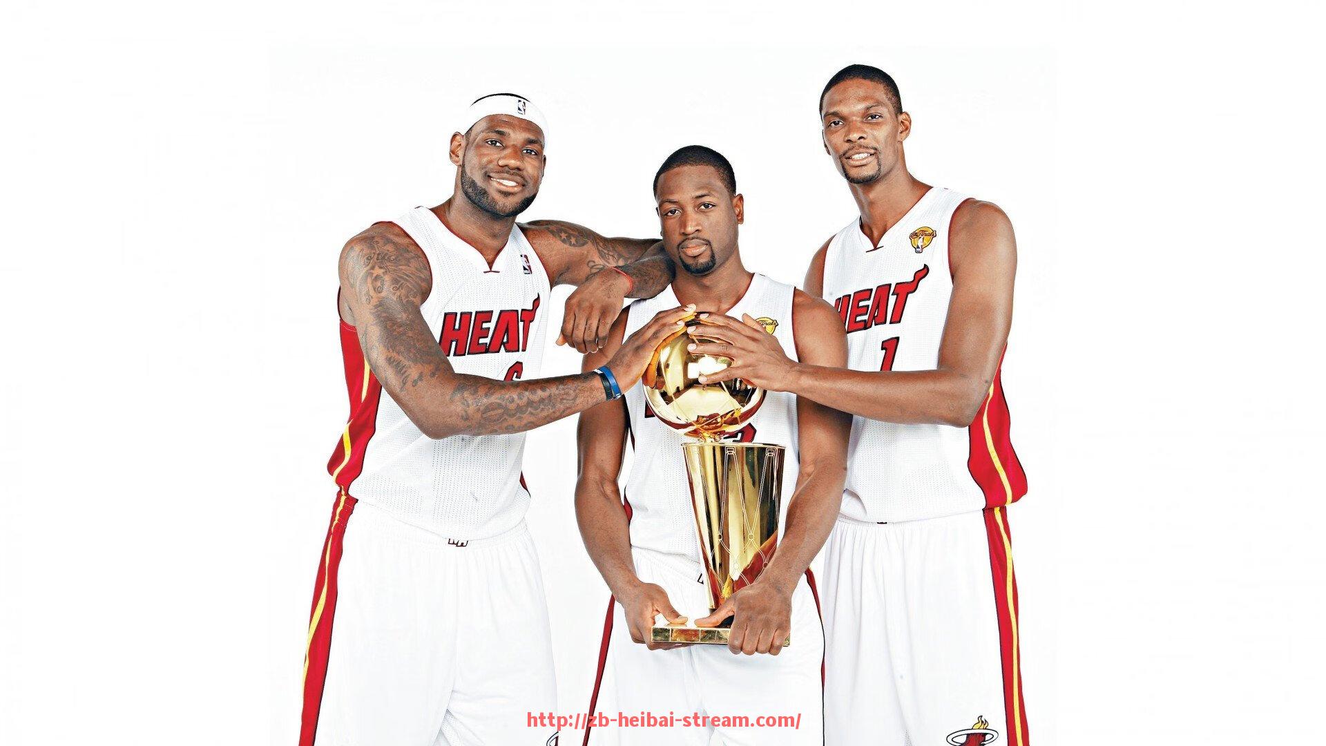 黑白体育直播-战术风格变迁：世俱杯球队战术演进与地域差异